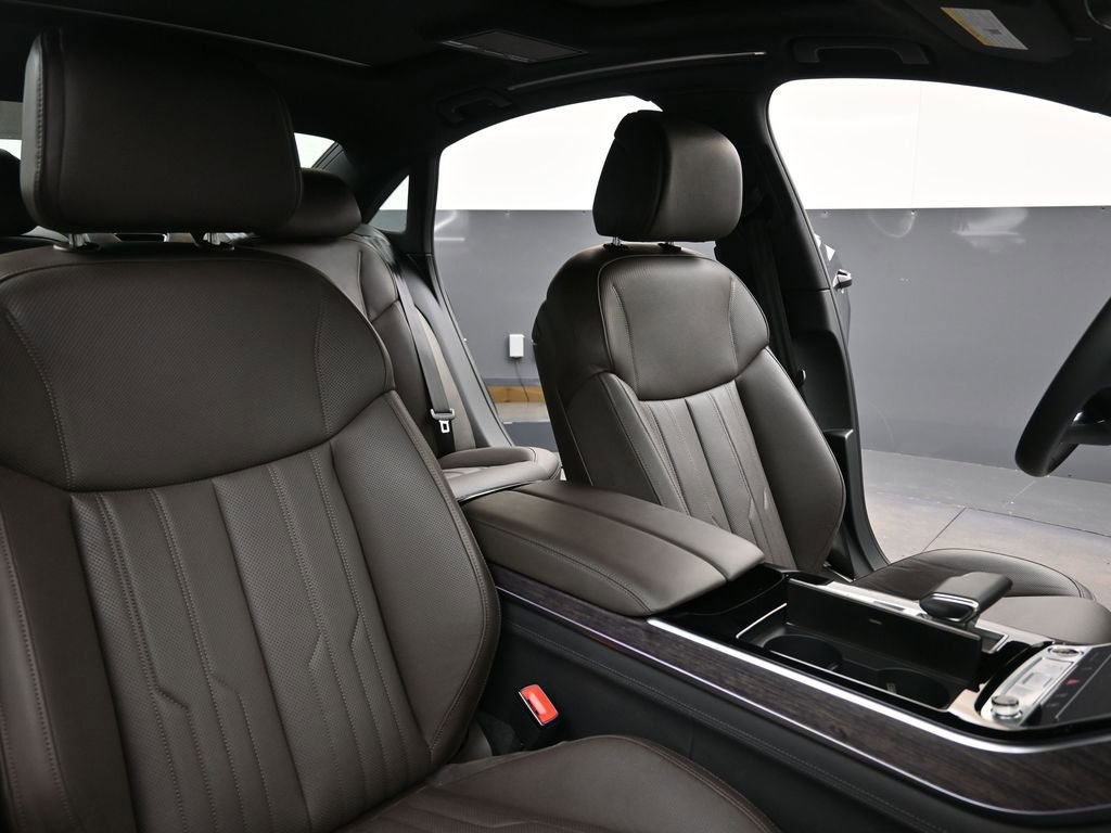 Certified 2025 Audi A8 L 3.0T image 13