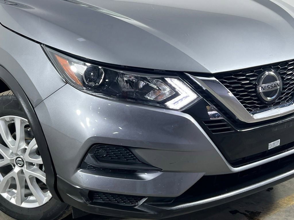 Used 2022 Nissan Rogue Sport S image 34