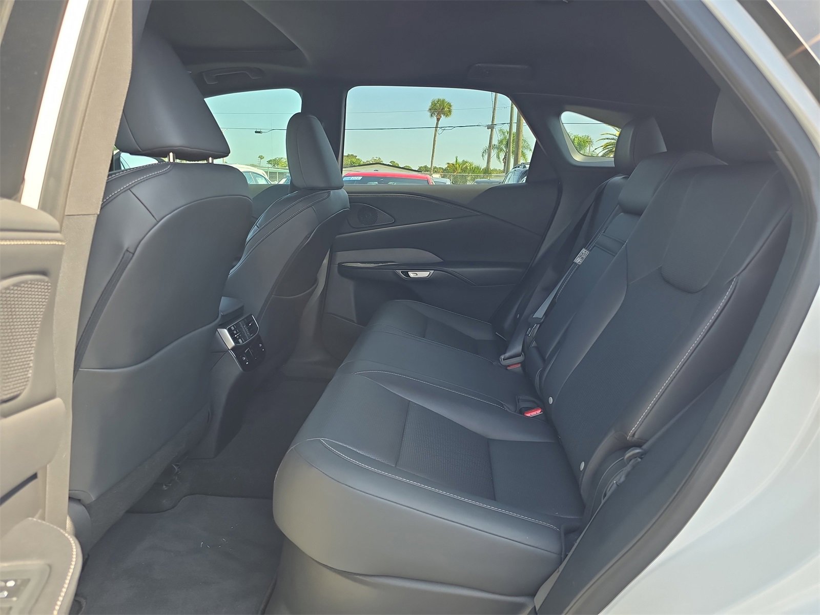 Used 2024 Lexus RX 350 Premium Plus image 13