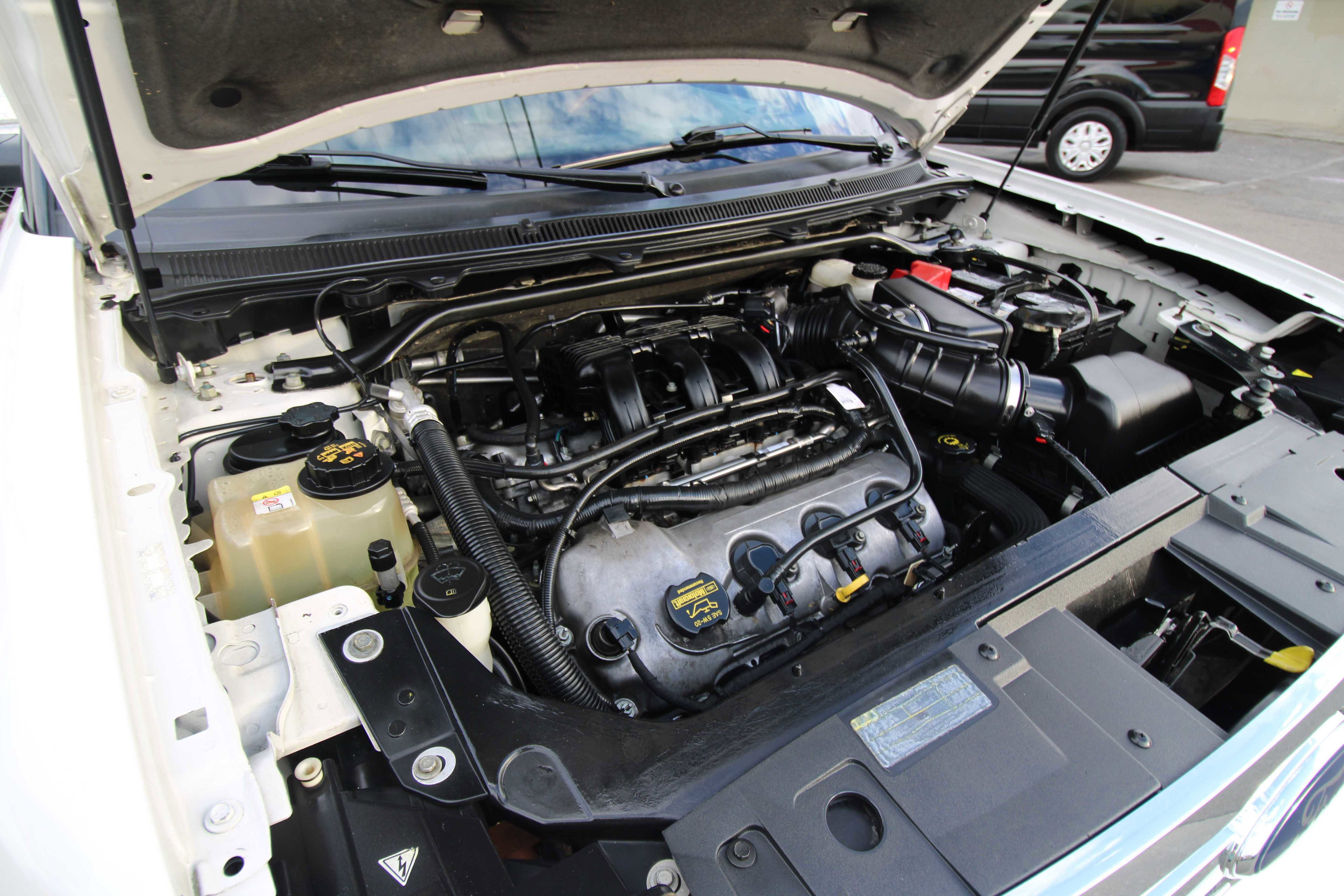 Used 2010 Ford Flex Limited image 36