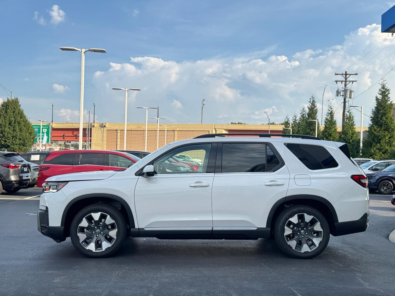 New 2026 Honda Pilot Elite image 8