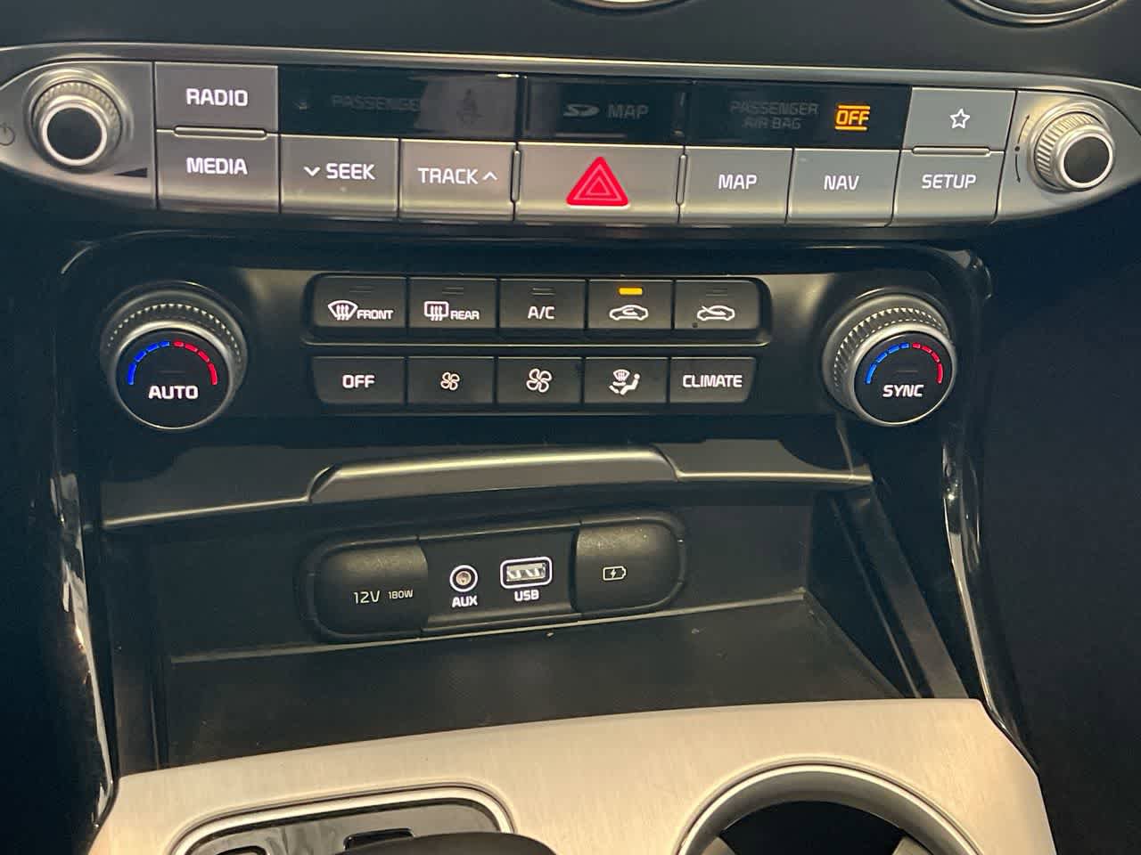 Used 2018 Kia Stinger GT2 AWD/4WD image 19