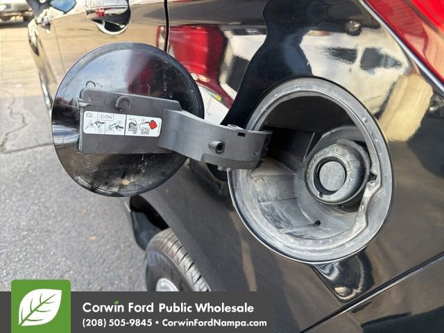 Used 2019 Ford EcoSport SE w/ SE Convenience Package image 10