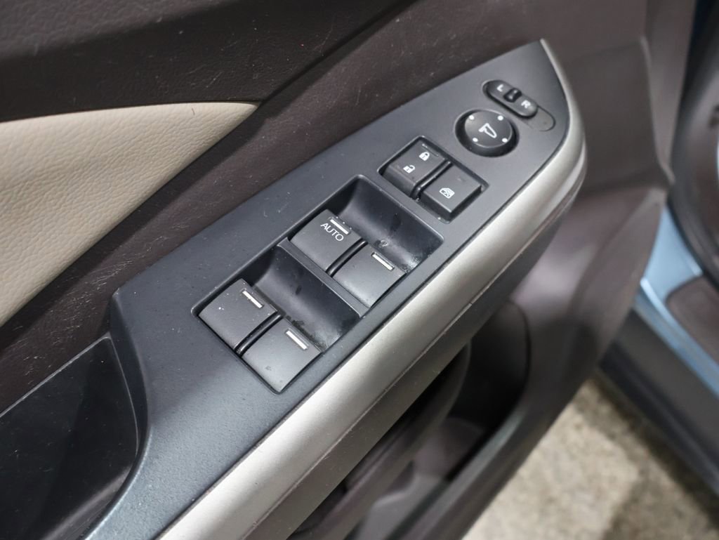 Used 2013 Honda CR-V EX-L image 14