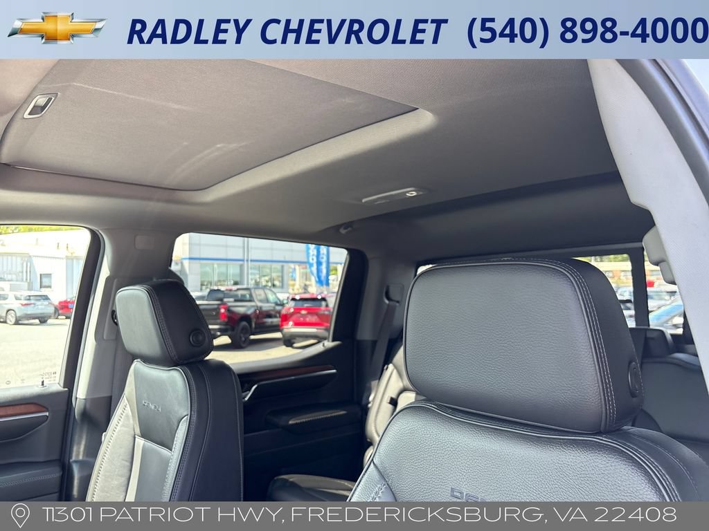 Used 2024 GMC Sierra 1500 Denali w/ Denali Reserve Package AWD/4WD image 2