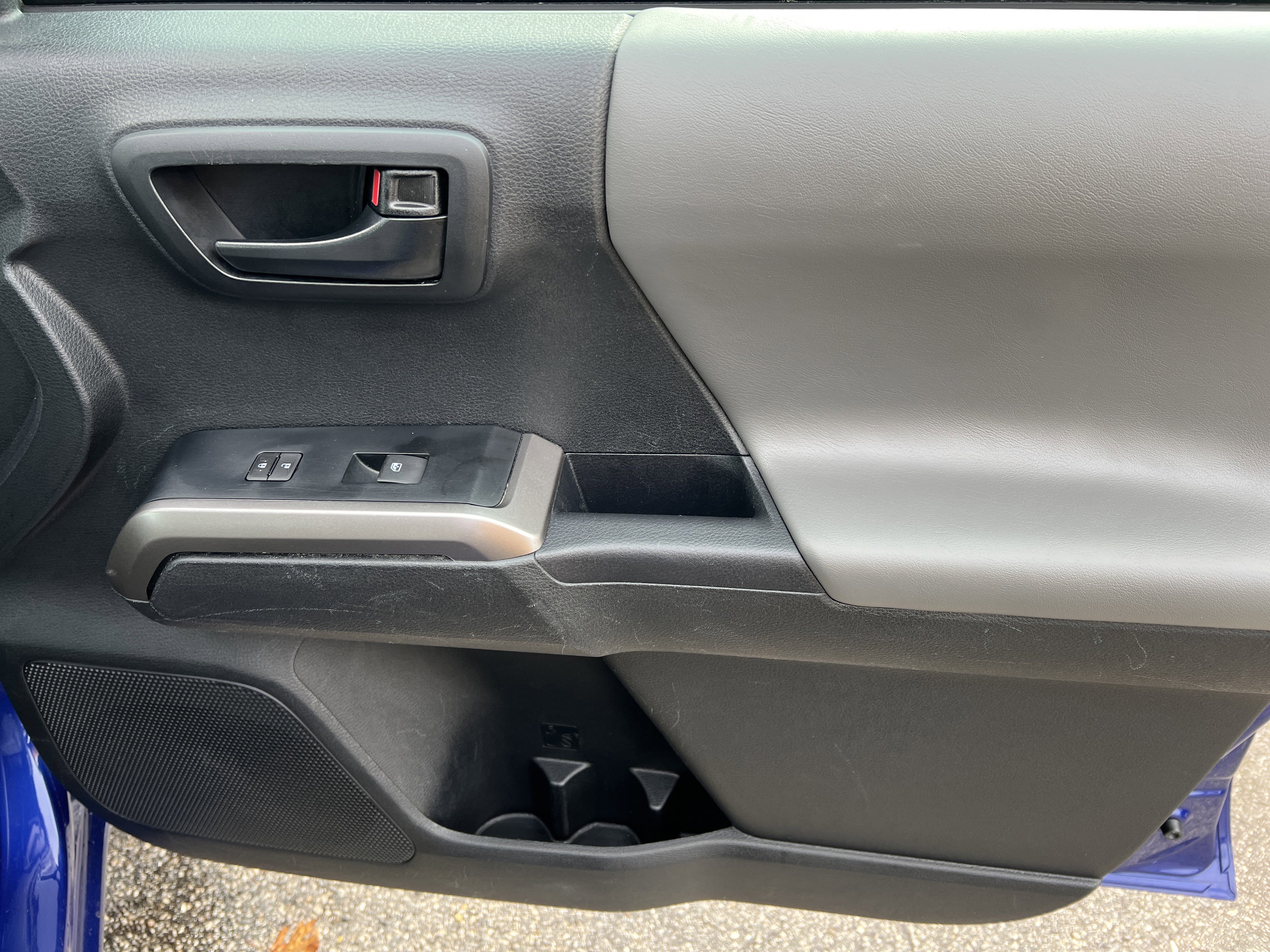 Certified 2023 Toyota Tacoma SR5 image 25