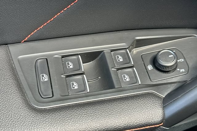 Used 2024 Volkswagen Tiguan Wolfsburg Edition AWD/4WD image 12