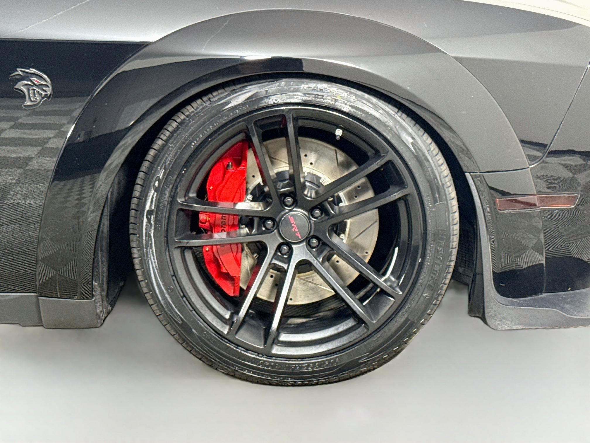 Used 2019 Dodge Challenger SRT Hellcat Redeye RWD image 30