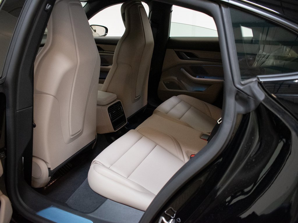 New 2025 Porsche Taycan image 22