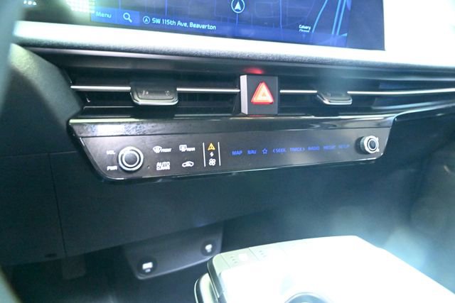 Used 2024 Kia EV6 Wind image 32