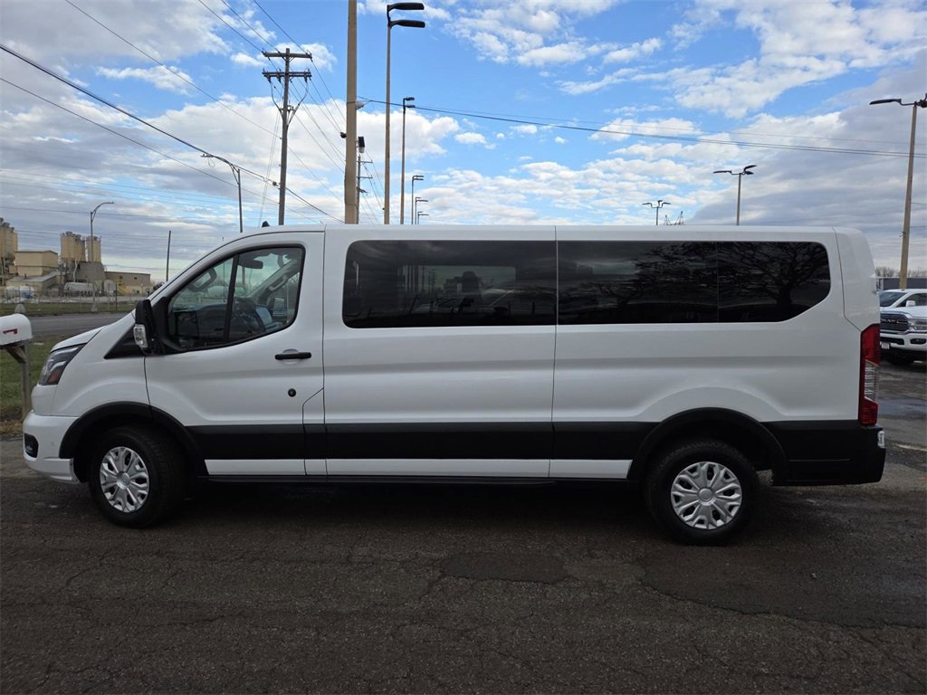 Used 2023 Ford Transit 350 XLT image 10