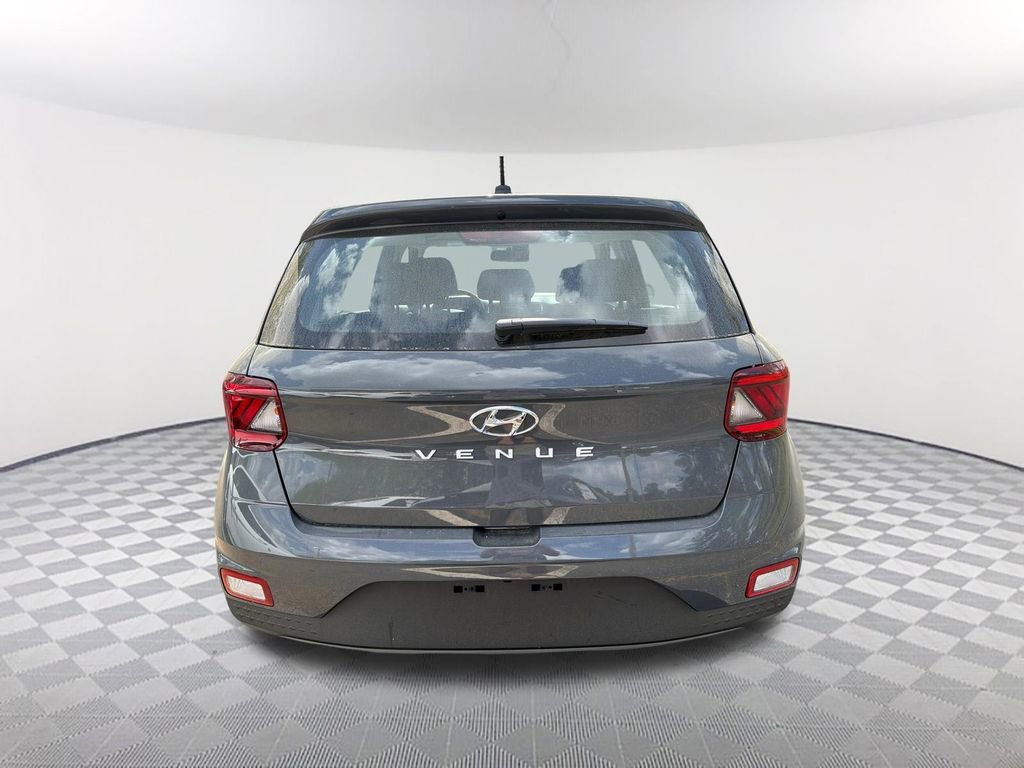 New 2026 Hyundai Venue SE image 6