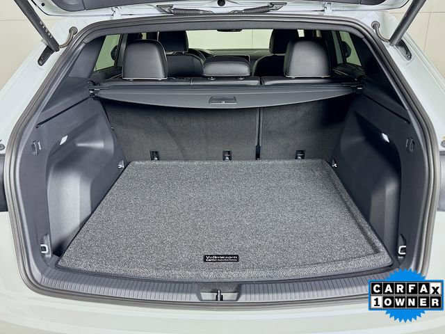 Used 2025 Volkswagen Atlas Cross Sport SEL Premium R-Line image 28
