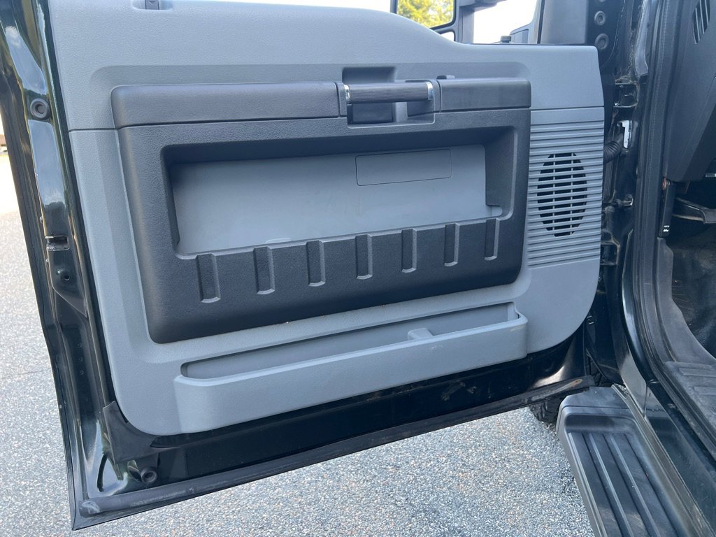 Used 2016 Ford F350 XL w/ Power Equipment Group image 6