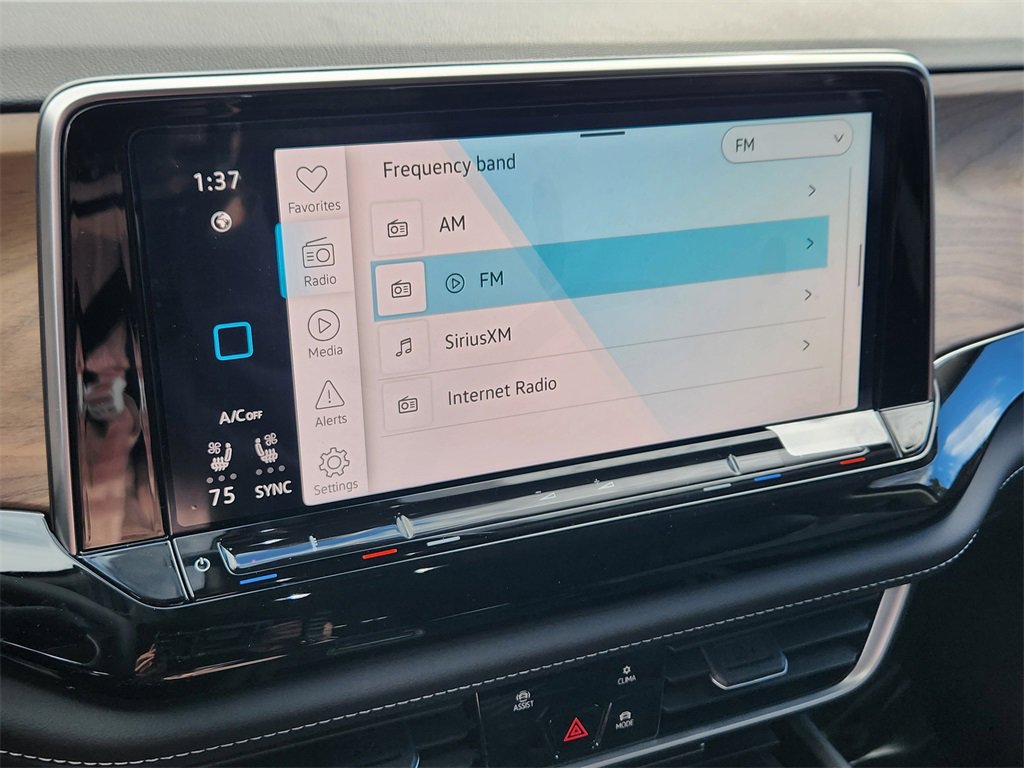 New 2026 Volkswagen Atlas SE image 10