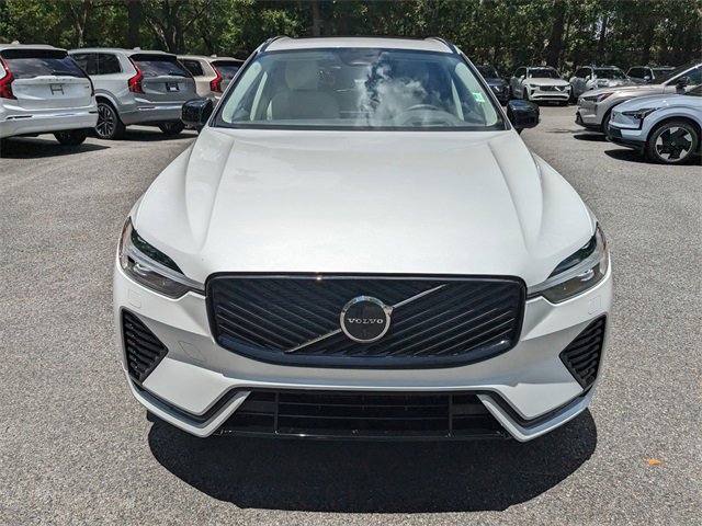New 2026 Volvo XC60 B5 Ultra w/ Protection Package Premier image 9