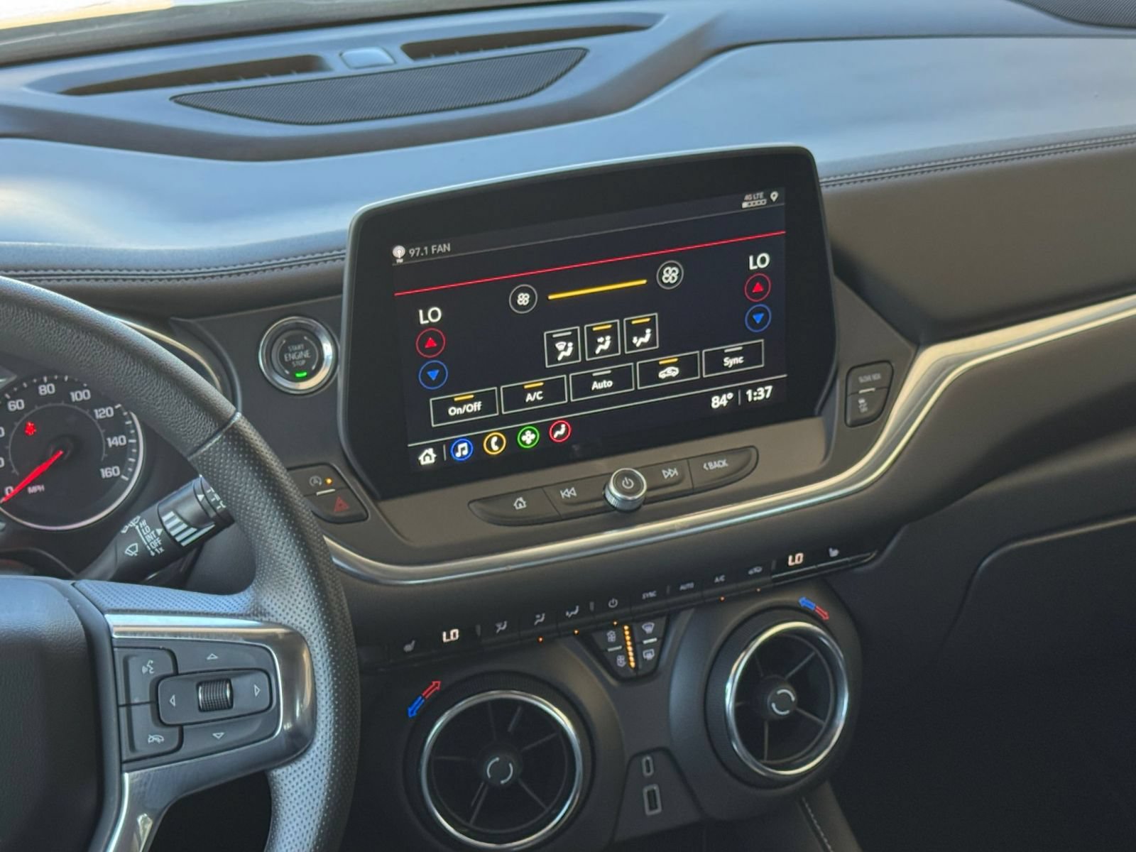 Used 2026 Chevrolet Blazer LT FWD image 16