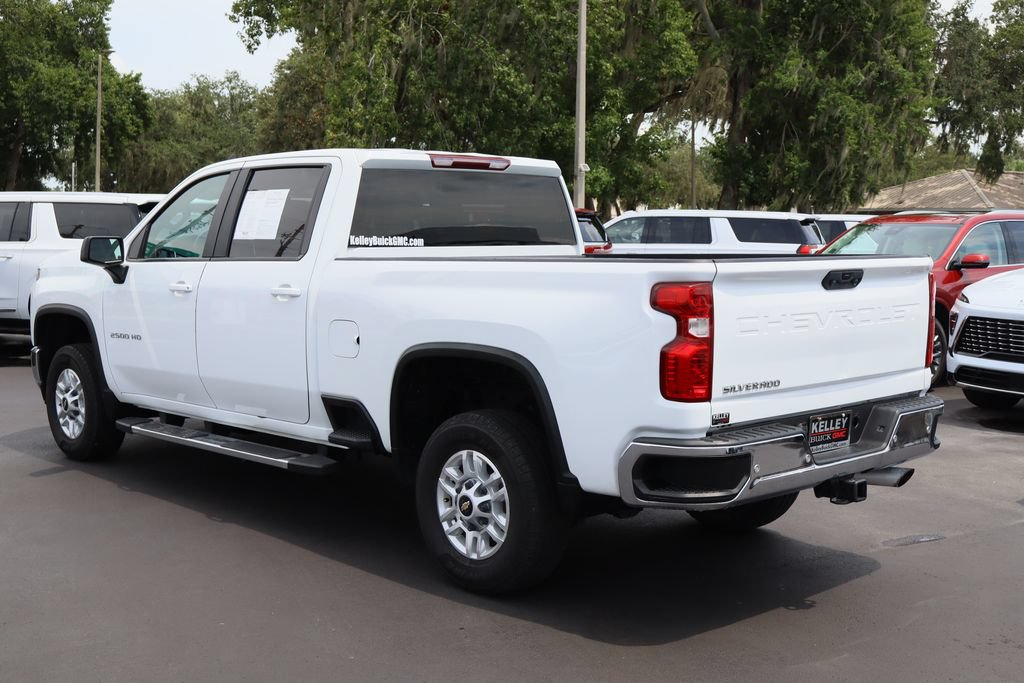 Used 2022 Chevrolet Silverado 2500 LT AWD/4WD image 7