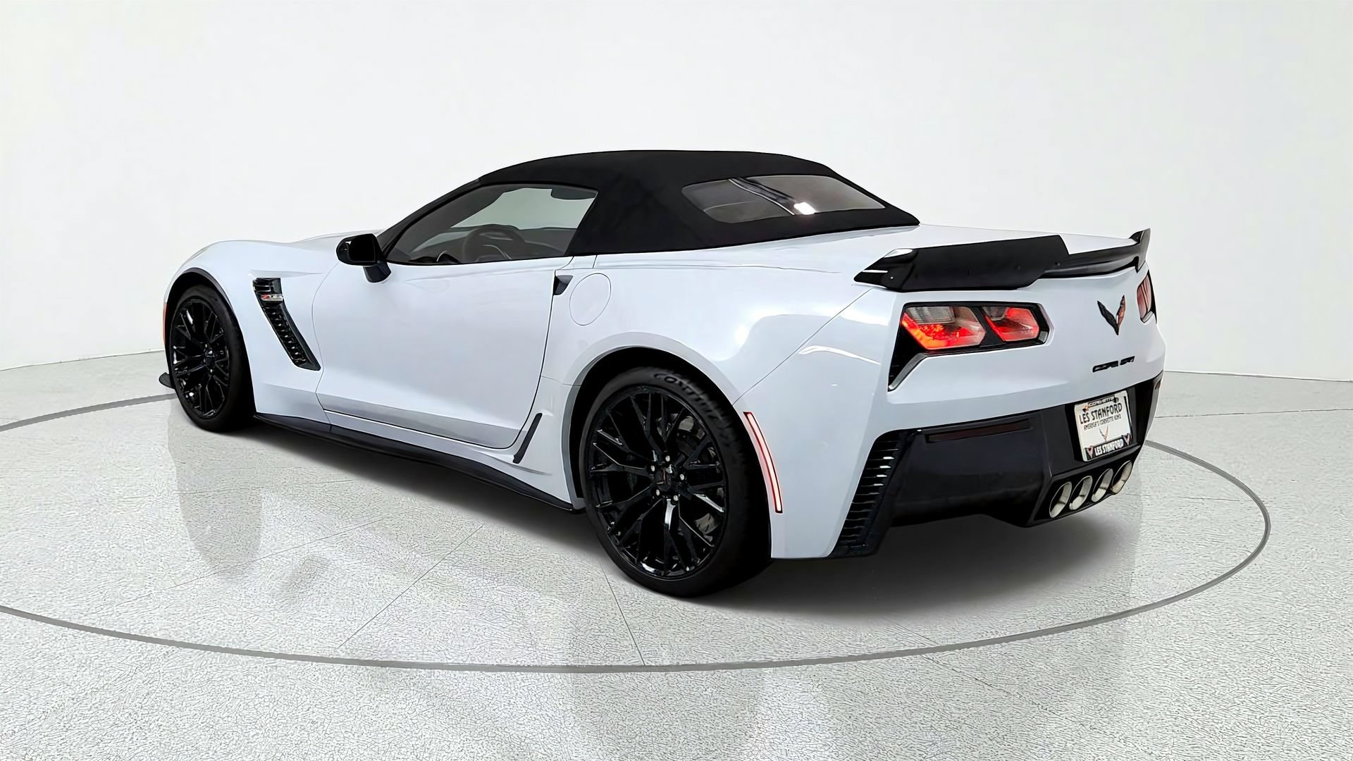 Certified 2019 Chevrolet Corvette Z06 RWD image 3