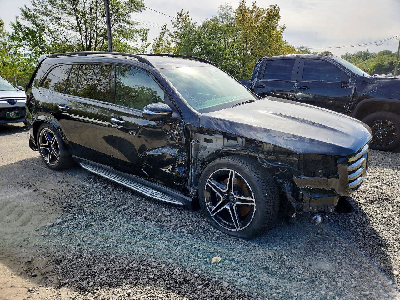 Used 2026 Mercedes-Benz GLS 450 4MATIC image 1