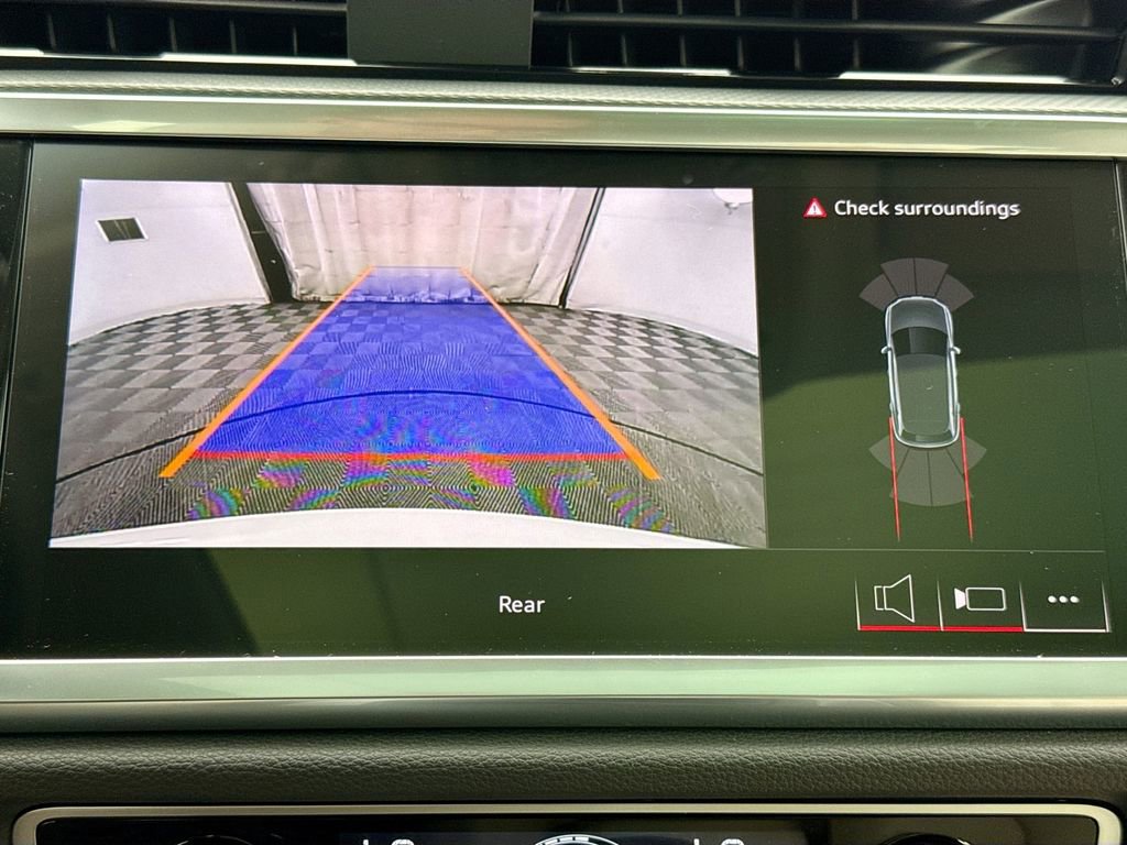 Used 2025 Audi Q3 2.0T Premium w/ Convenience Package image 14