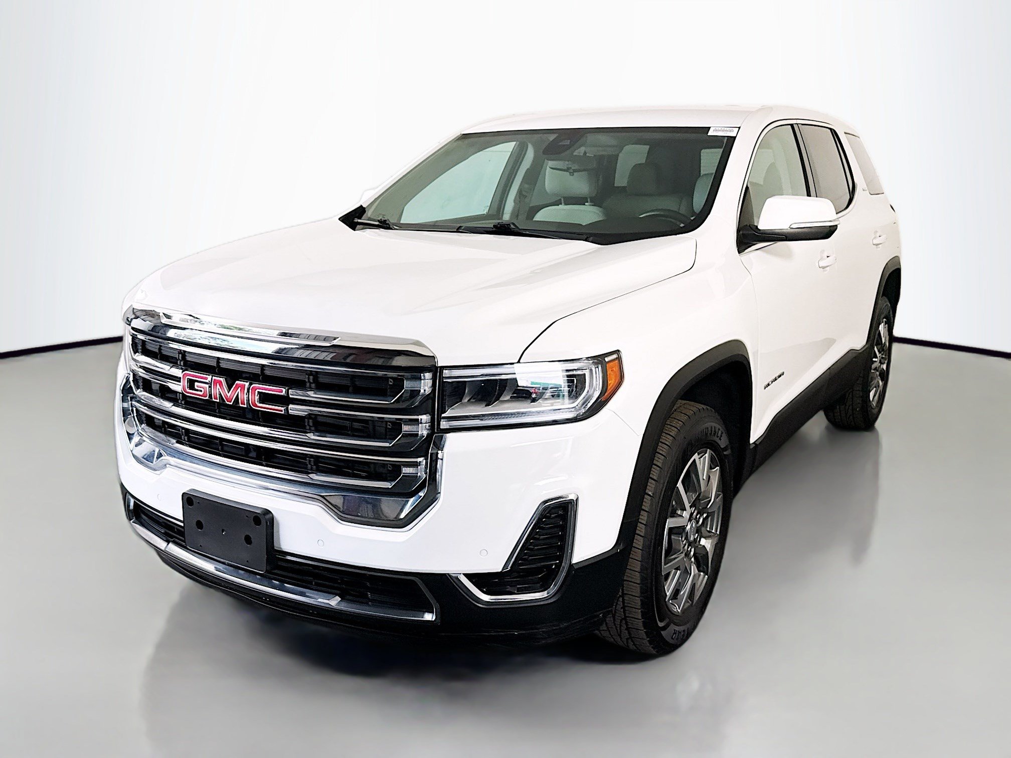 Used 2022 GMC Acadia SLE FWD image 4