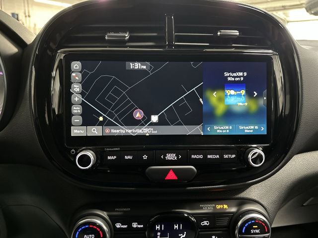 Used 2024 Kia Soul S FWD image 21