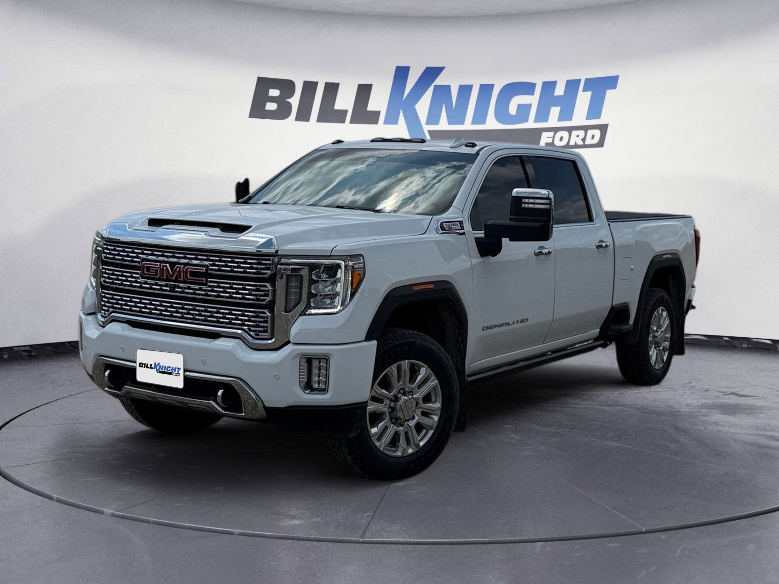 Used 2023 GMC Sierra 2500 Denali w/ Denali Ultimate Package AWD/4WD image 1