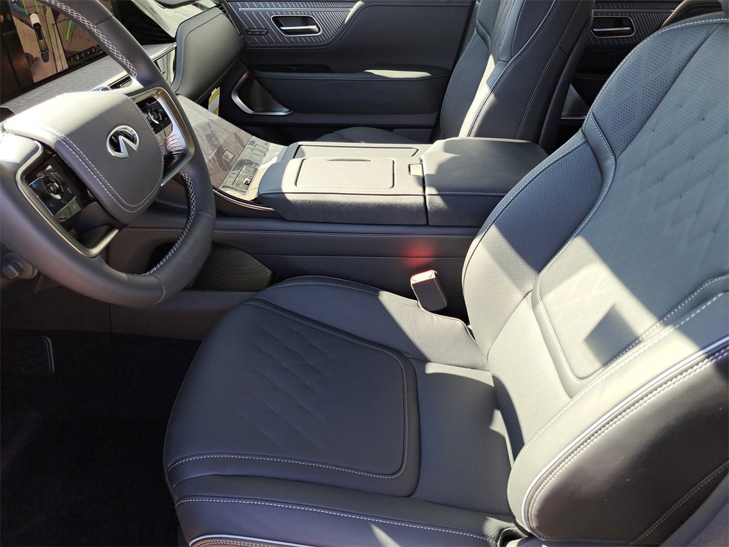 New 2026 INFINITI QX80 Autograph w/ Premium Cargo Package image 17
