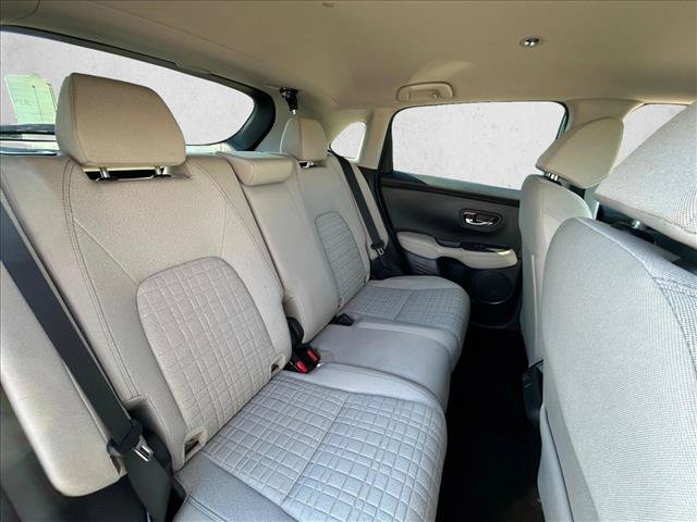 Used 2025 Honda HR-V LX image 23