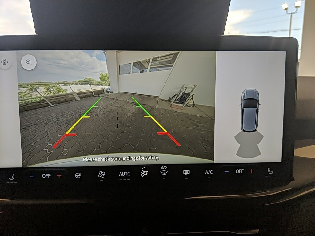 Used 2024 Ford Escape ST-Line Select w/ Tech Pack #1 image 16