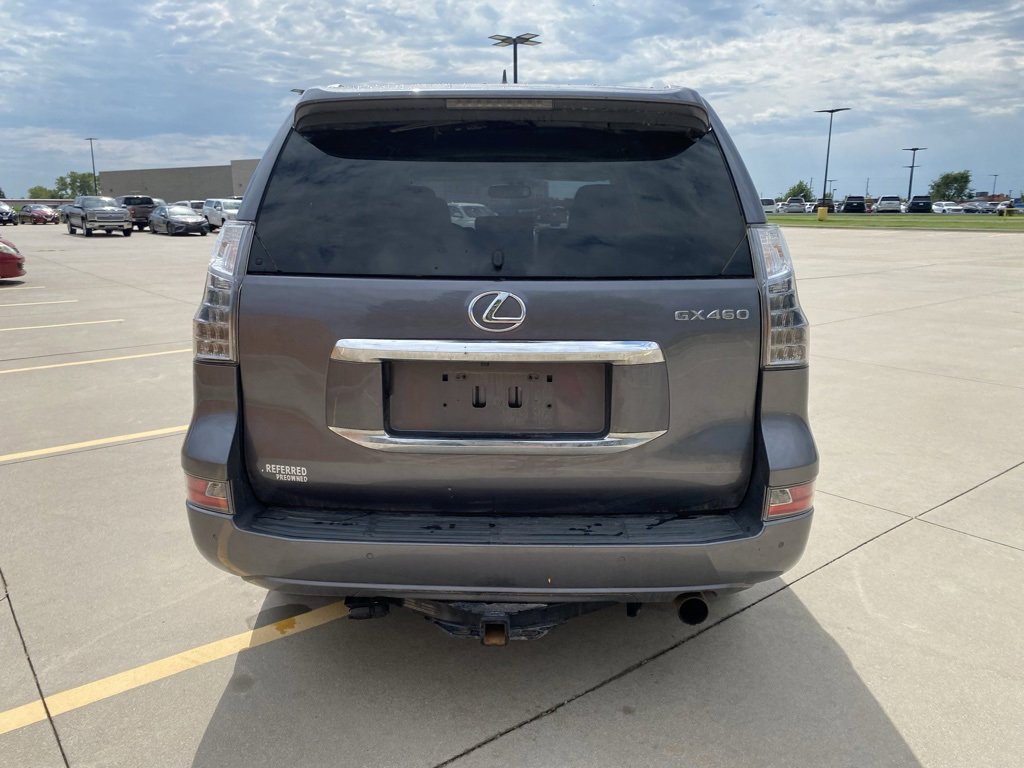 Used 2017 Lexus GX 460 image 13
