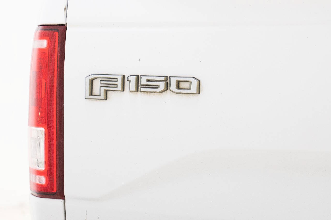 Used 2016 Ford F150 XL w/ Equipment Group 101A Mid RWD image 17