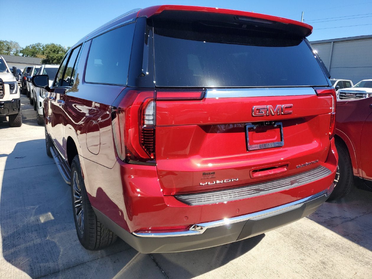 New 2027 GMC Yukon XL Elevation w/ Elevation Preferred Package RWD image 4