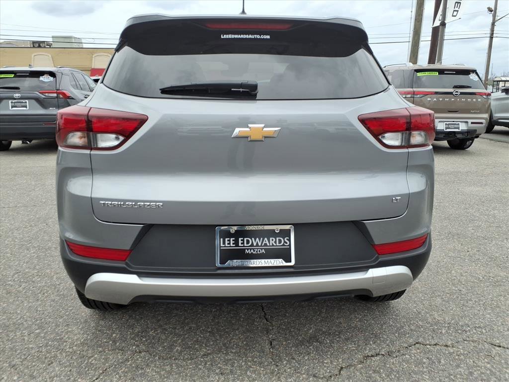 Used 2023 Chevrolet TrailBlazer LT image 3