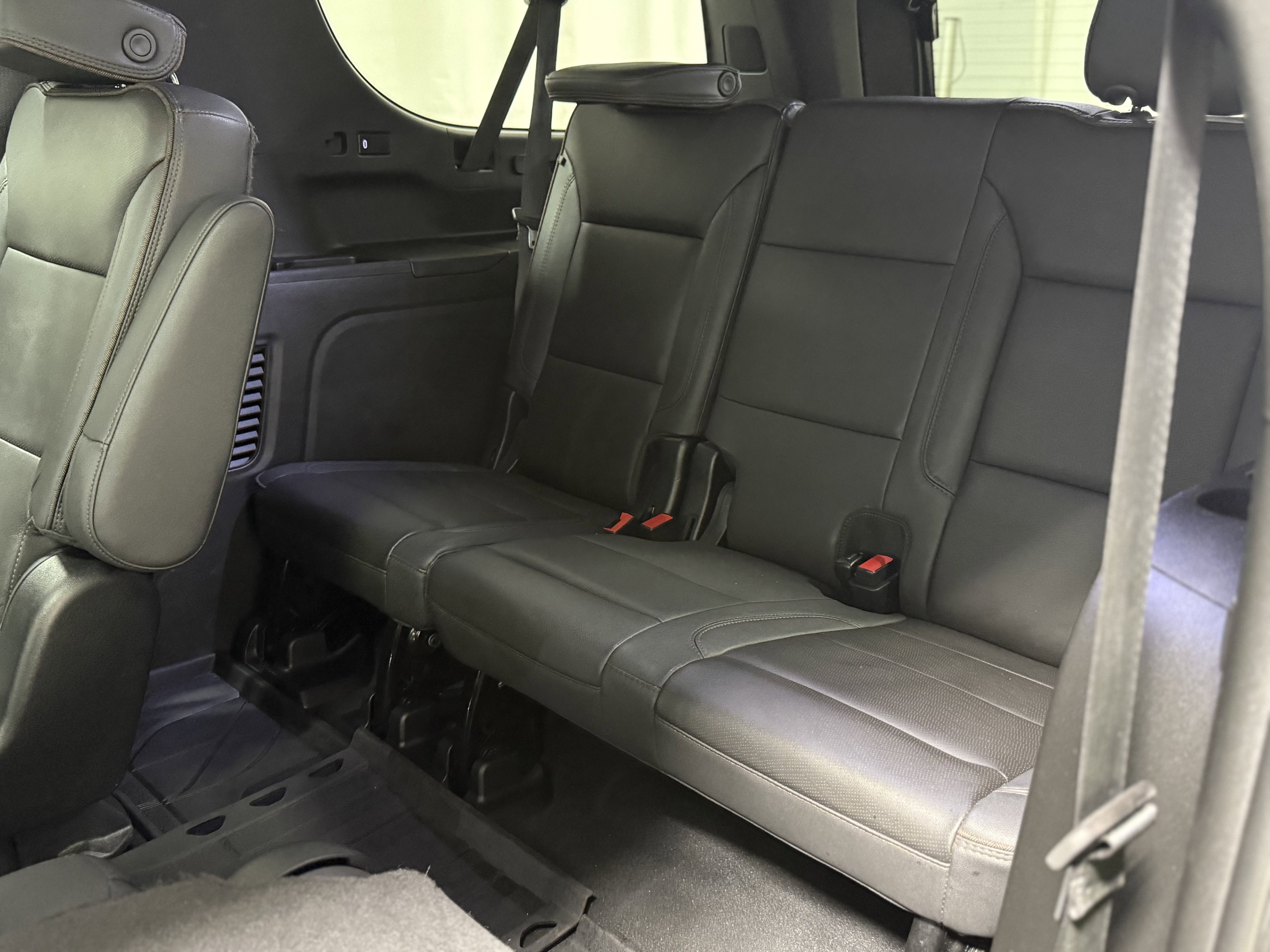 Certified 2023 Chevrolet Suburban High Country image 29
