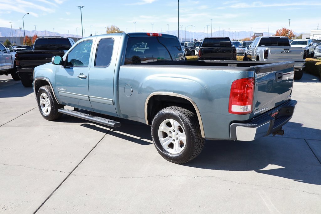 Used 2011 GMC Sierra 1500 SLE image 4