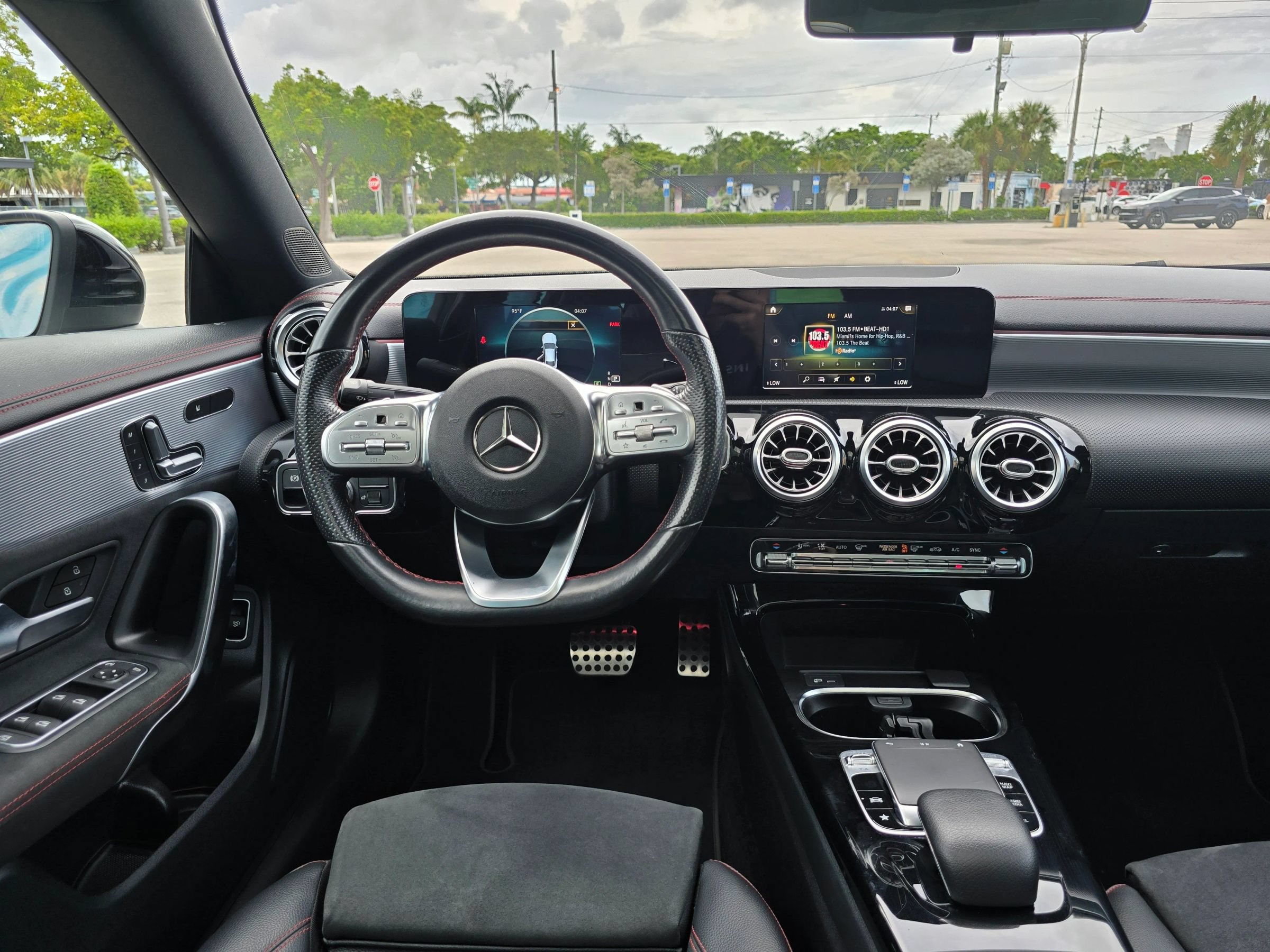 Used 2020 Mercedes-Benz CLA 250 image 35