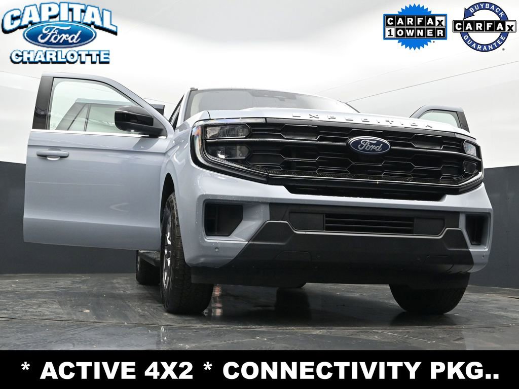 Used 2025 Ford Expedition Active image 38