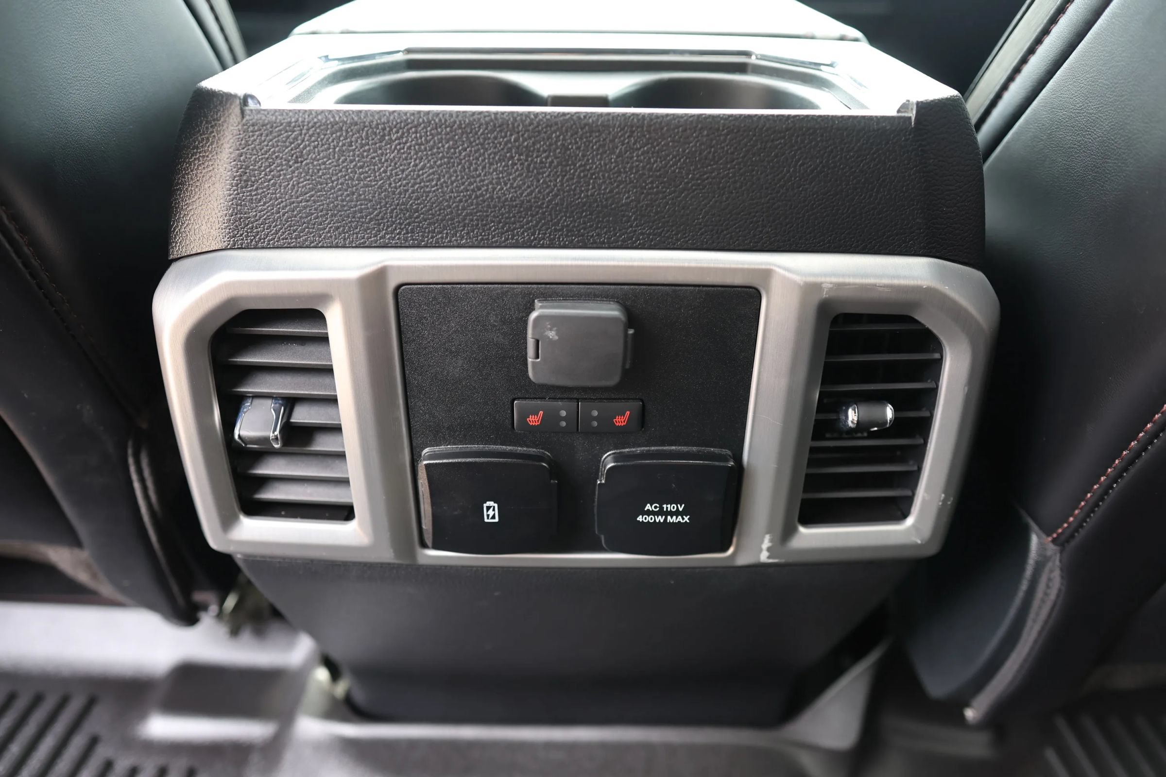 Used 2021 Ford F350 Platinum w/ FX4 Off-Road Package AWD/4WD image 35