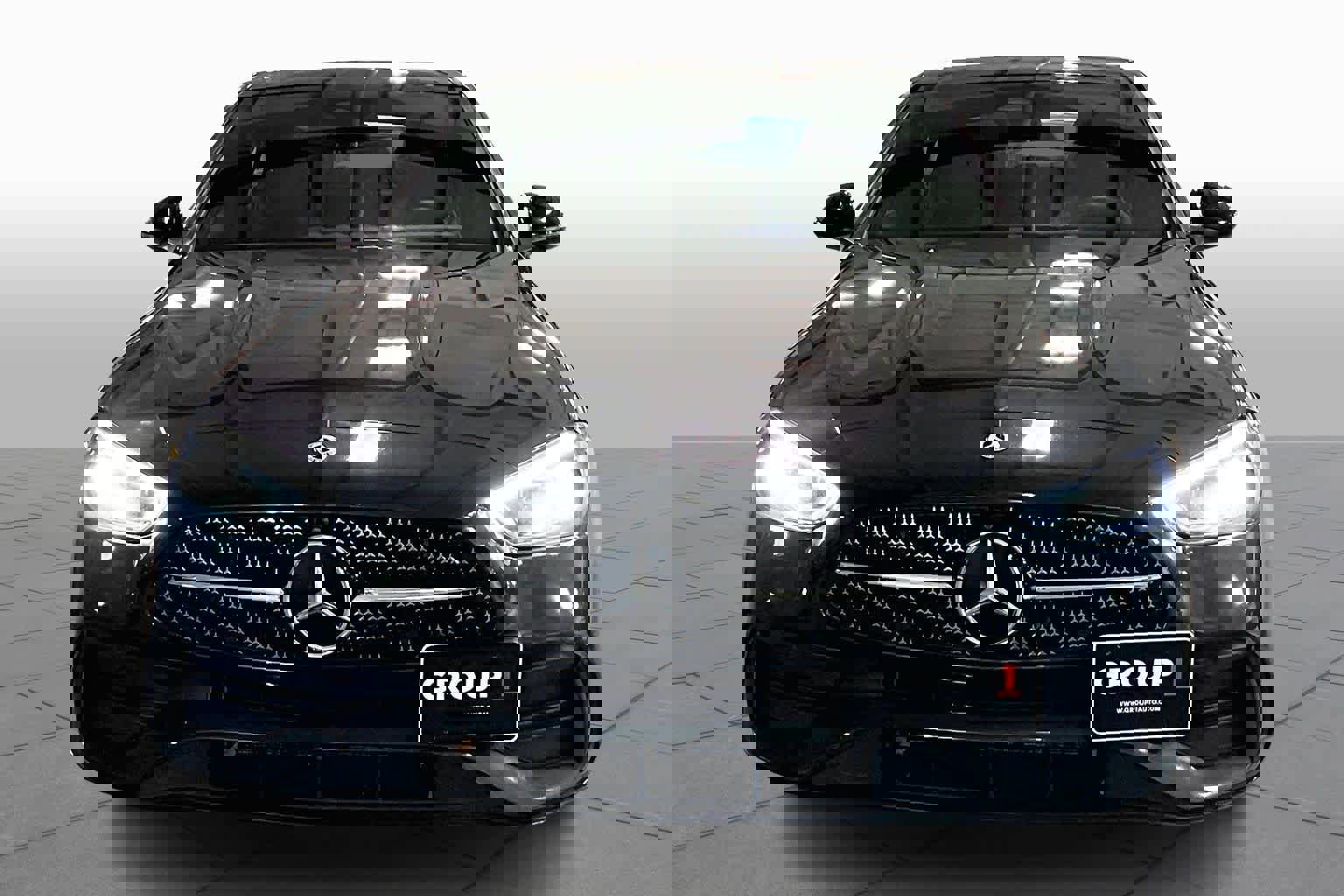 Used 2023 Mercedes-Benz C 300 C 300 image 4