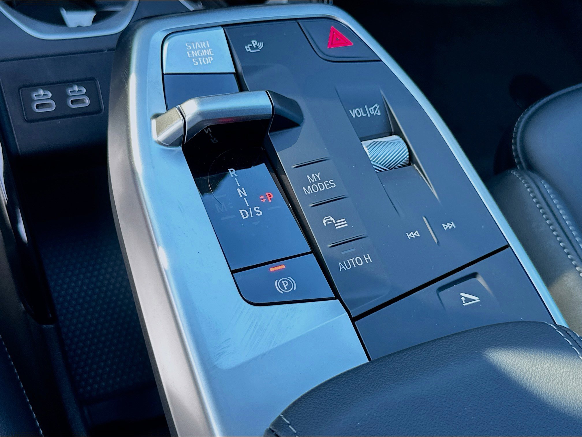 New 2026 BMW X1 xDrive28i w/ Technology Package image 14