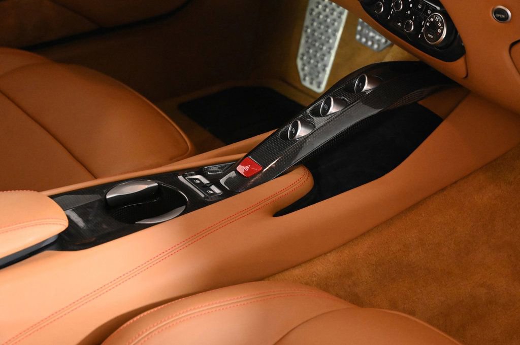 Used 2015 Ferrari F12 Berlinetta image 25