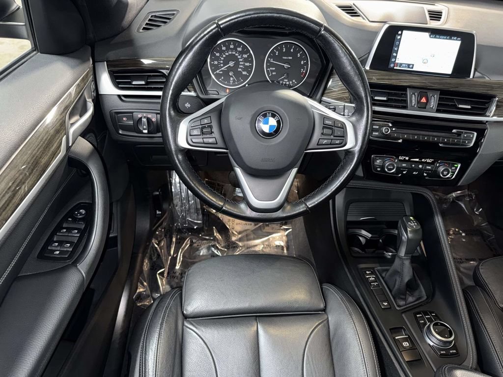 Used 2018 BMW X1 xDrive28i AWD/4WD image 4