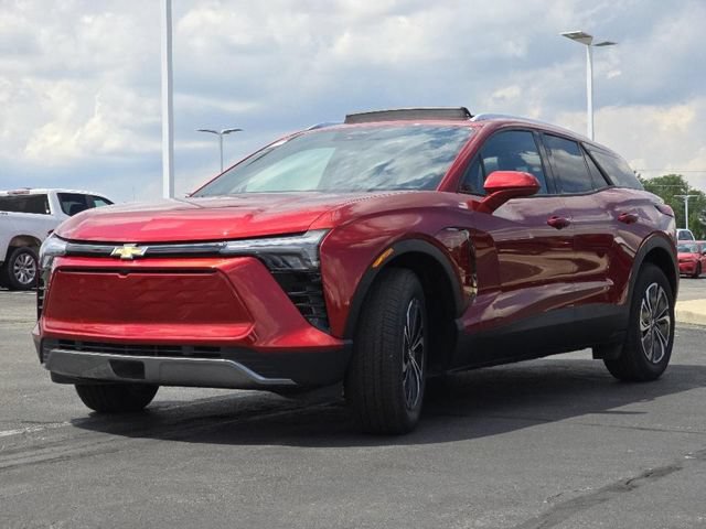 Used 2024 Chevrolet Blazer EV LT AWD/4WD image 14