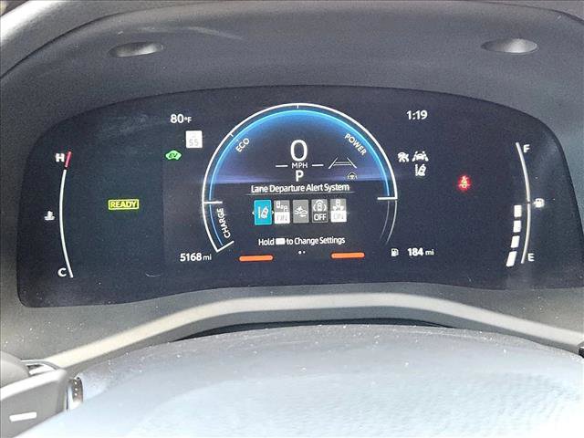 Used 2025 Toyota Camry SE image 11