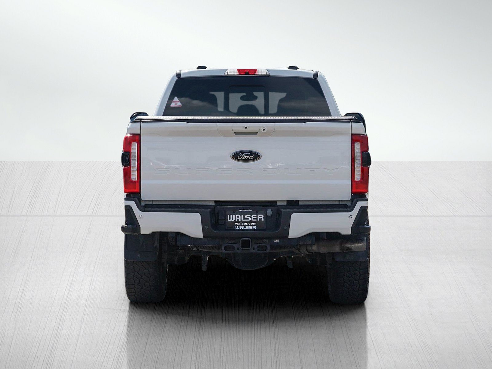 Used 2024 Ford F250 Lariat w/ Lariat Ultimate Package AWD/4WD image 4