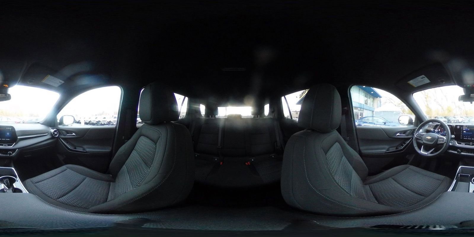 Used 2025 Chevrolet Equinox LT image 41