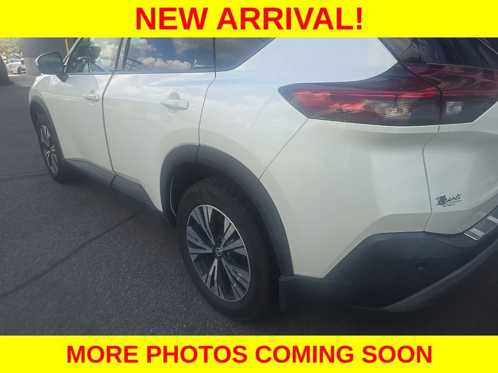Used 2021 Nissan Rogue SV w/ Premium Package AWD/4WD image 7