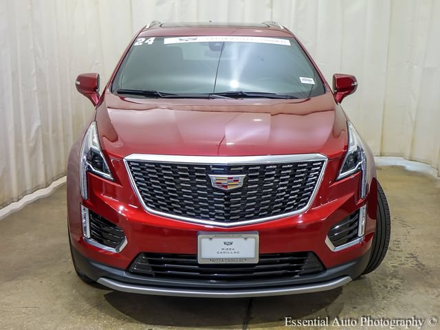 Used 2024 Cadillac XT5 Premium Luxury AWD/4WD image 7
